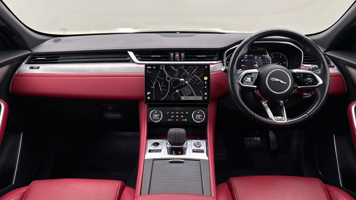 Used Jaguar F-Pace 2023 for sale - 76910825: Photo 12