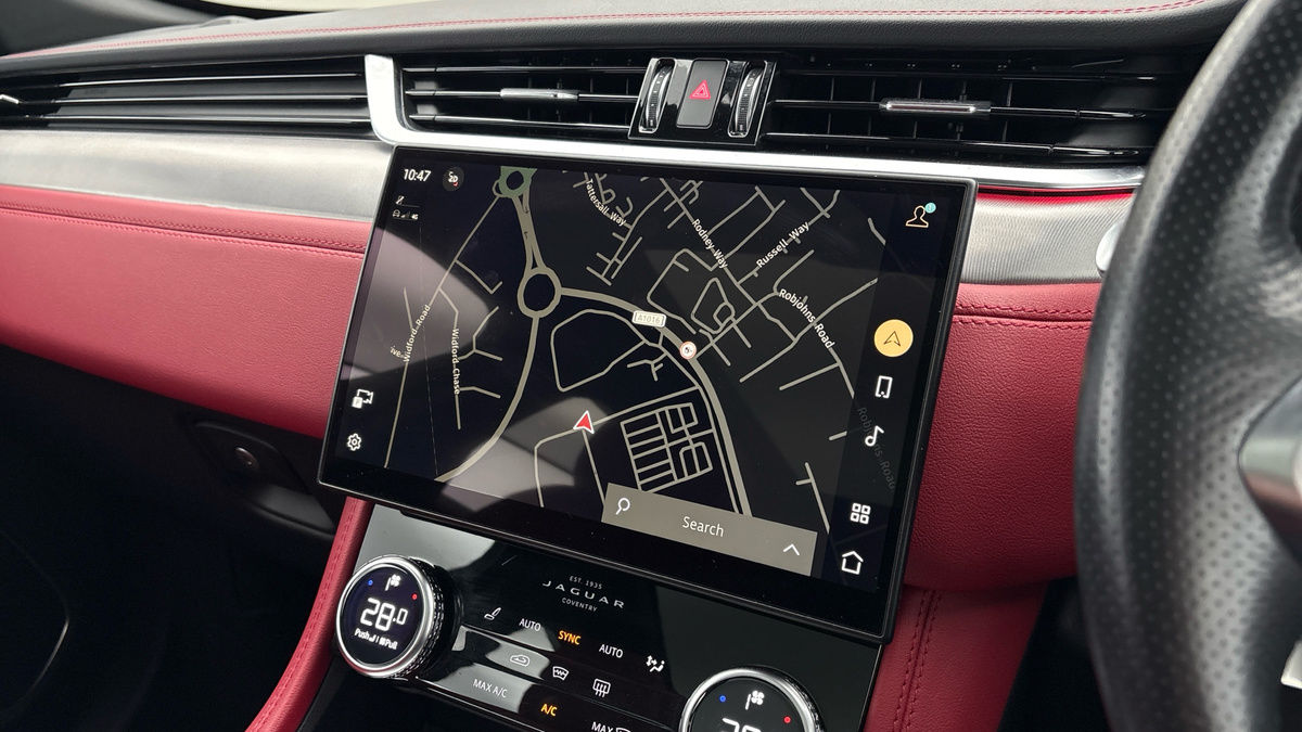 Used Jaguar F-Pace 2023 for sale - 76910825: Photo 17