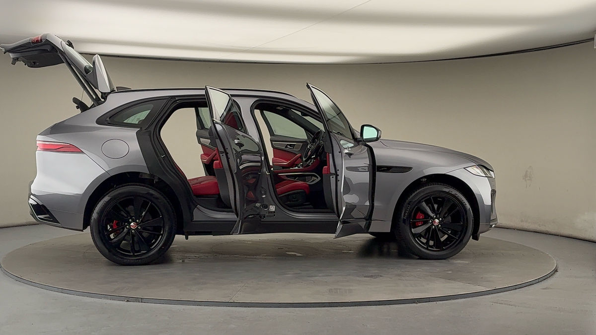 Used Jaguar F-Pace 2023 for sale - 76910825: Photo 57