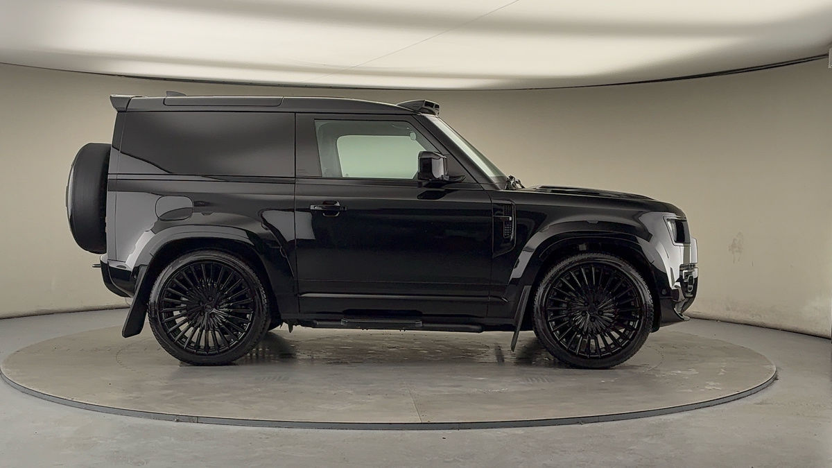 Used Land Rover Defender 2025 for sale - 77072915: Photo 16