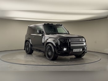 Used Land Rover Defender 2025 for sale - 77072915: Photo