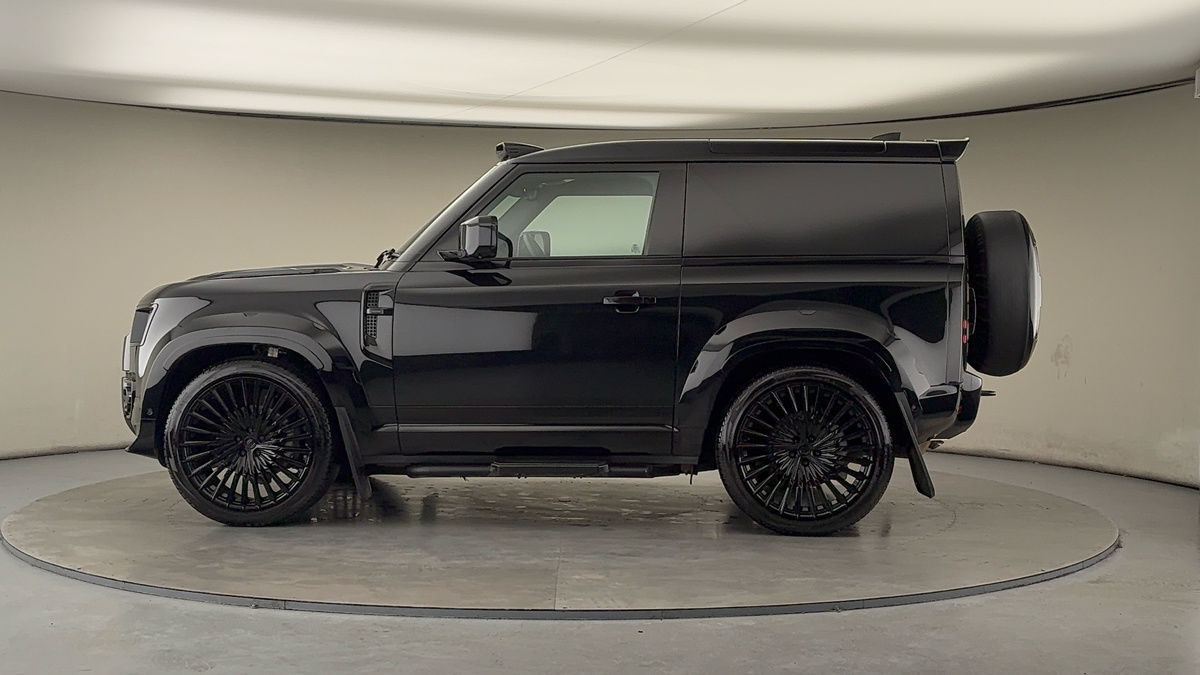 Used Land Rover Defender 2025 for sale - 77072915: Photo 30