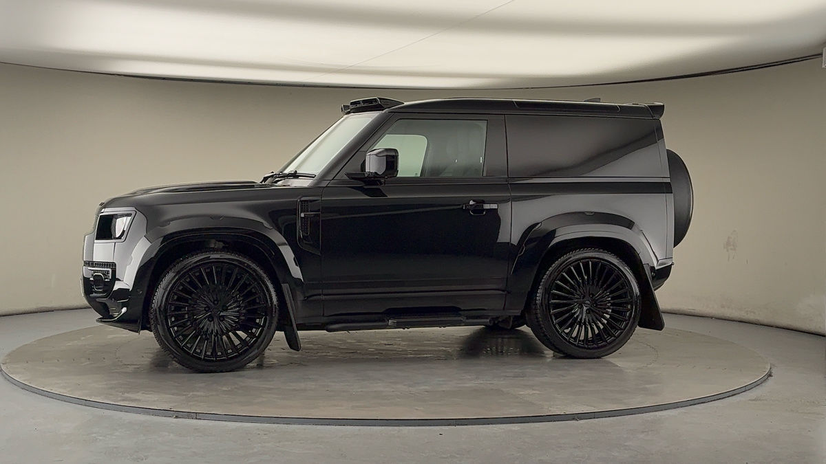 Used Land Rover Defender 2025 for sale - 77072915: Photo 31