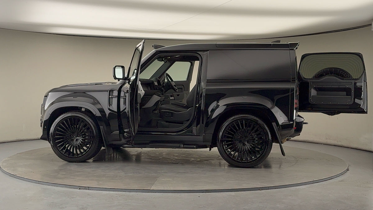 Used Land Rover Defender 2025 for sale - 77072915: Photo 49