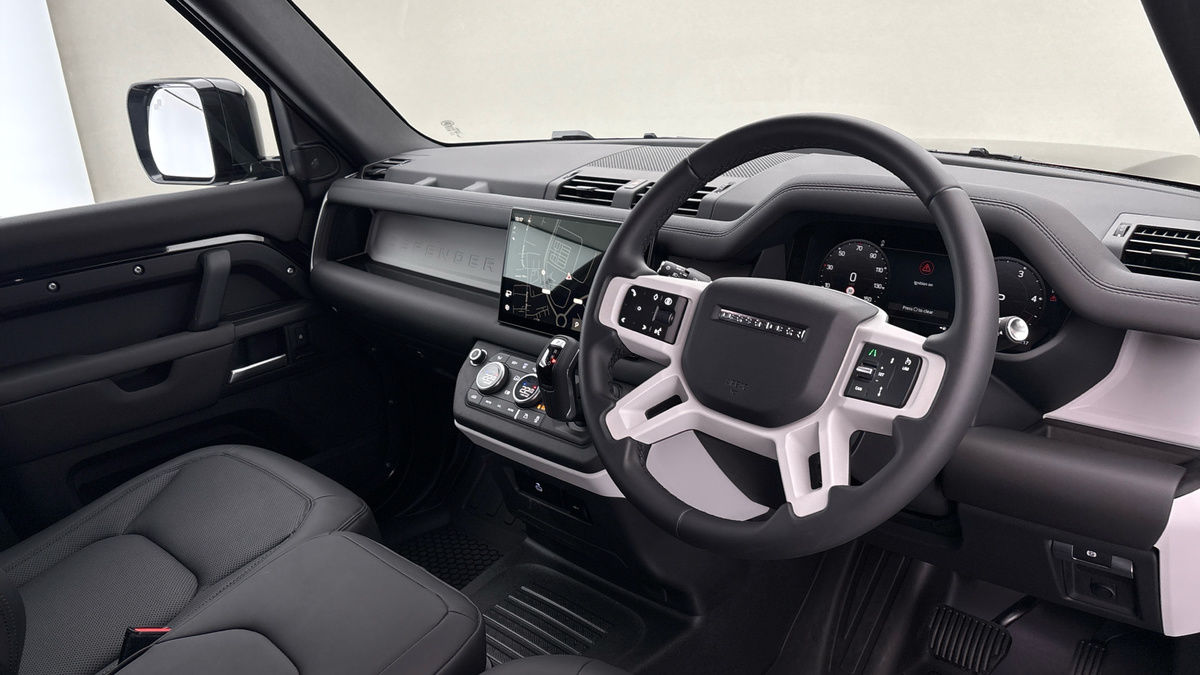 Used Land Rover Defender 2025 for sale - 77072915: Photo 5