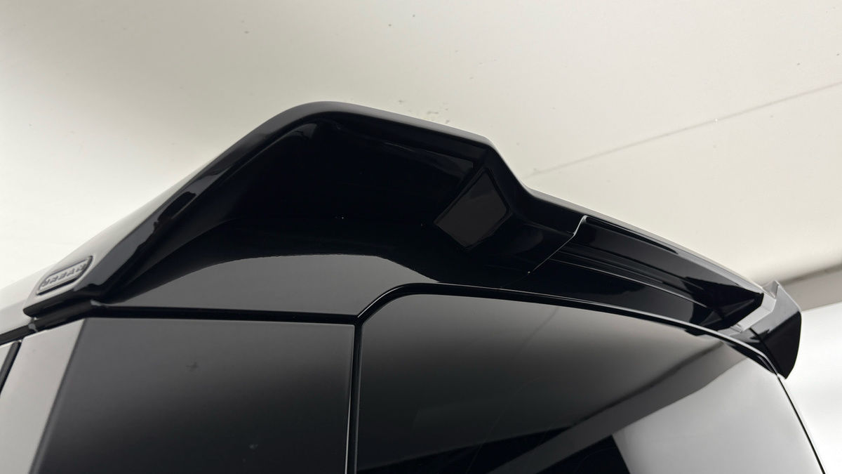 Used Land Rover Defender 2025 for sale - 77072915: Photo 6