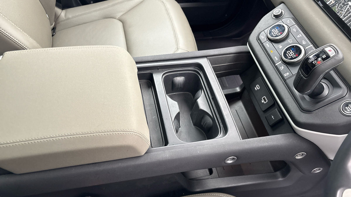 Used Land Rover Defender 110 2022 for sale - 77189041: Photo 18