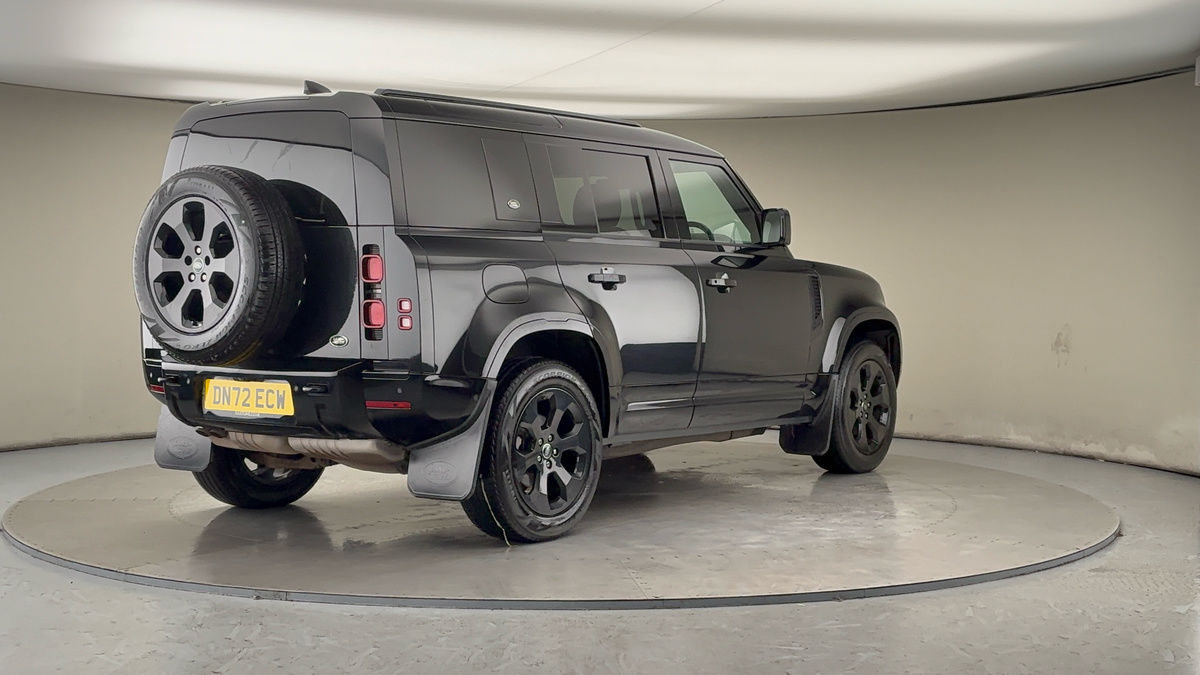 Used Land Rover Defender 110 2022 for sale - 77189041: Photo 40