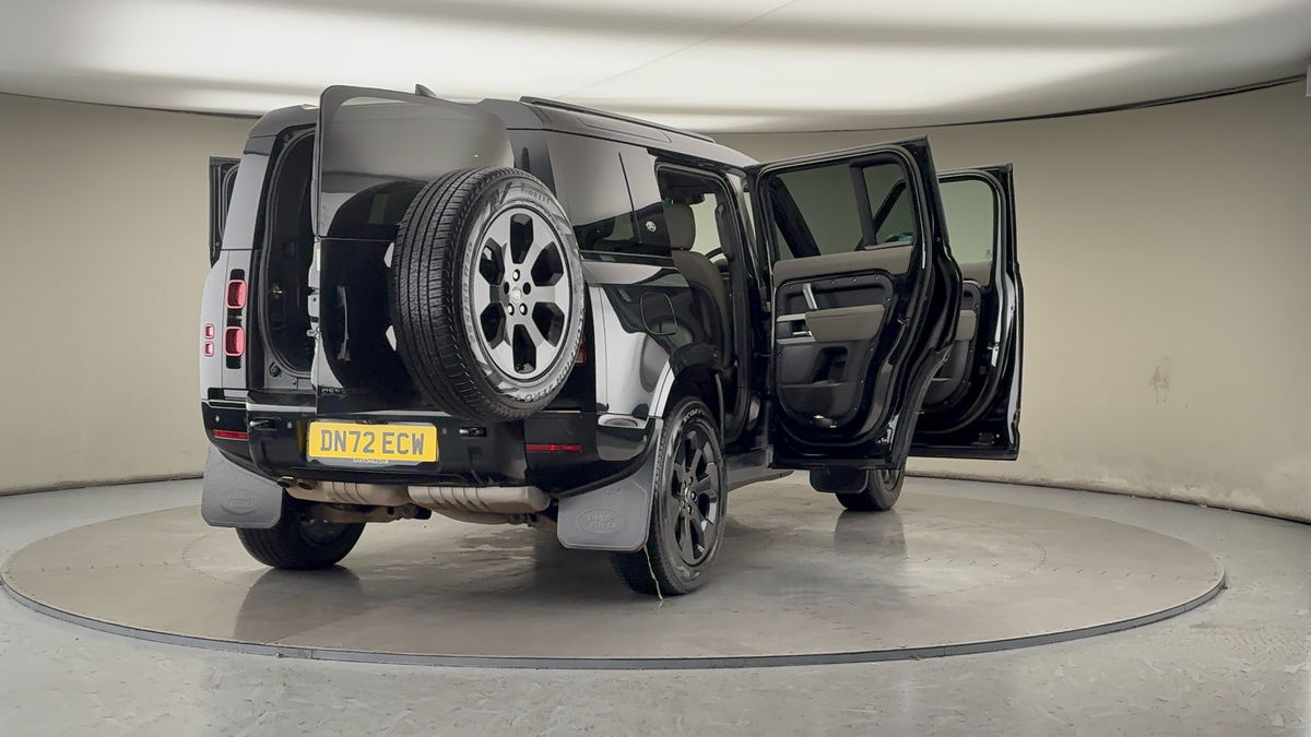 Used Land Rover Defender 110 2022 for sale - 77189041: Photo 60