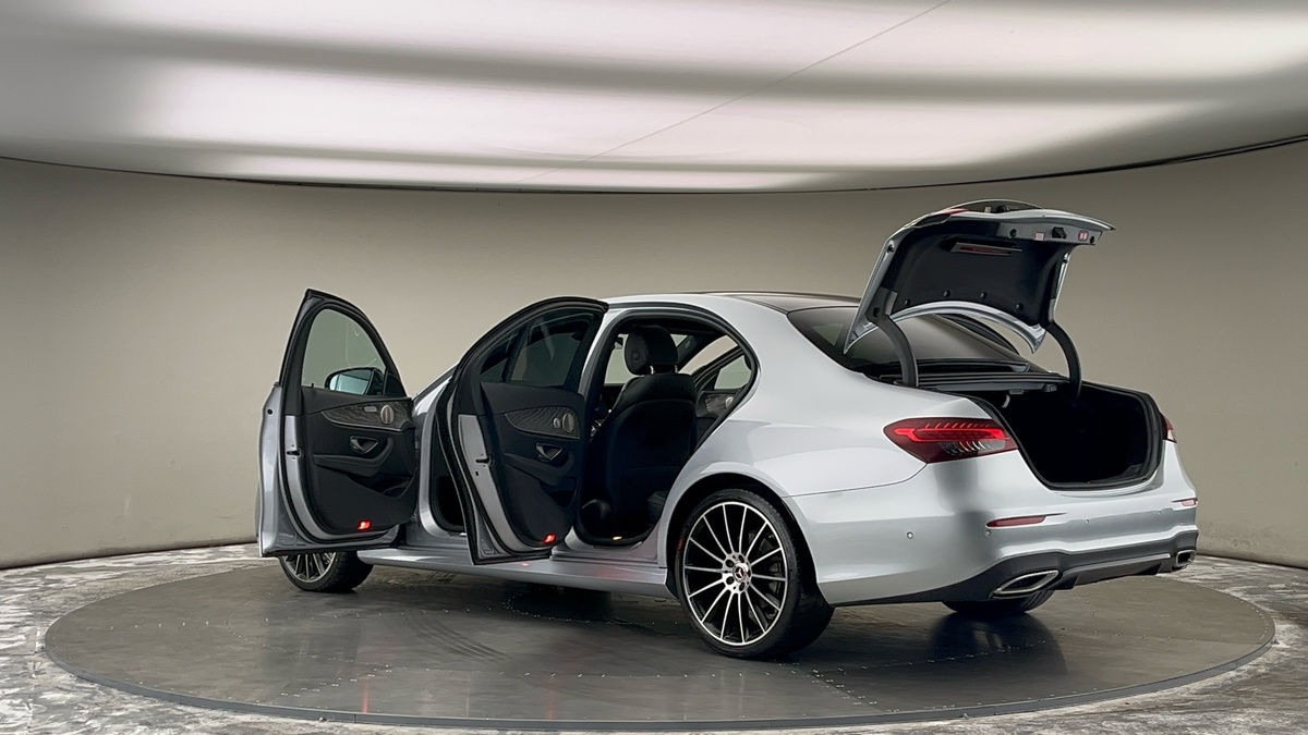 Used Mercedes-Benz E Class 2022 for sale - 76280742: Photo 43