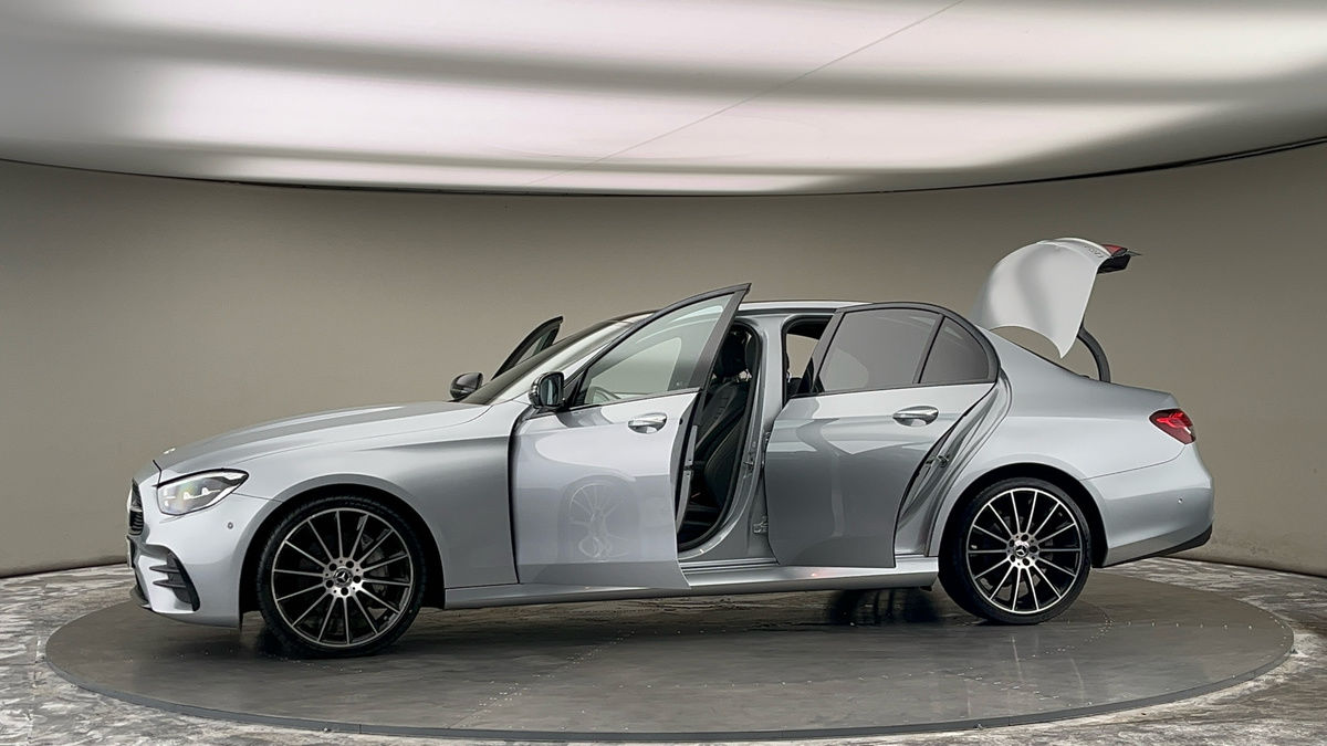 Used Mercedes-Benz E Class 2022 for sale - 76280742: Photo 47