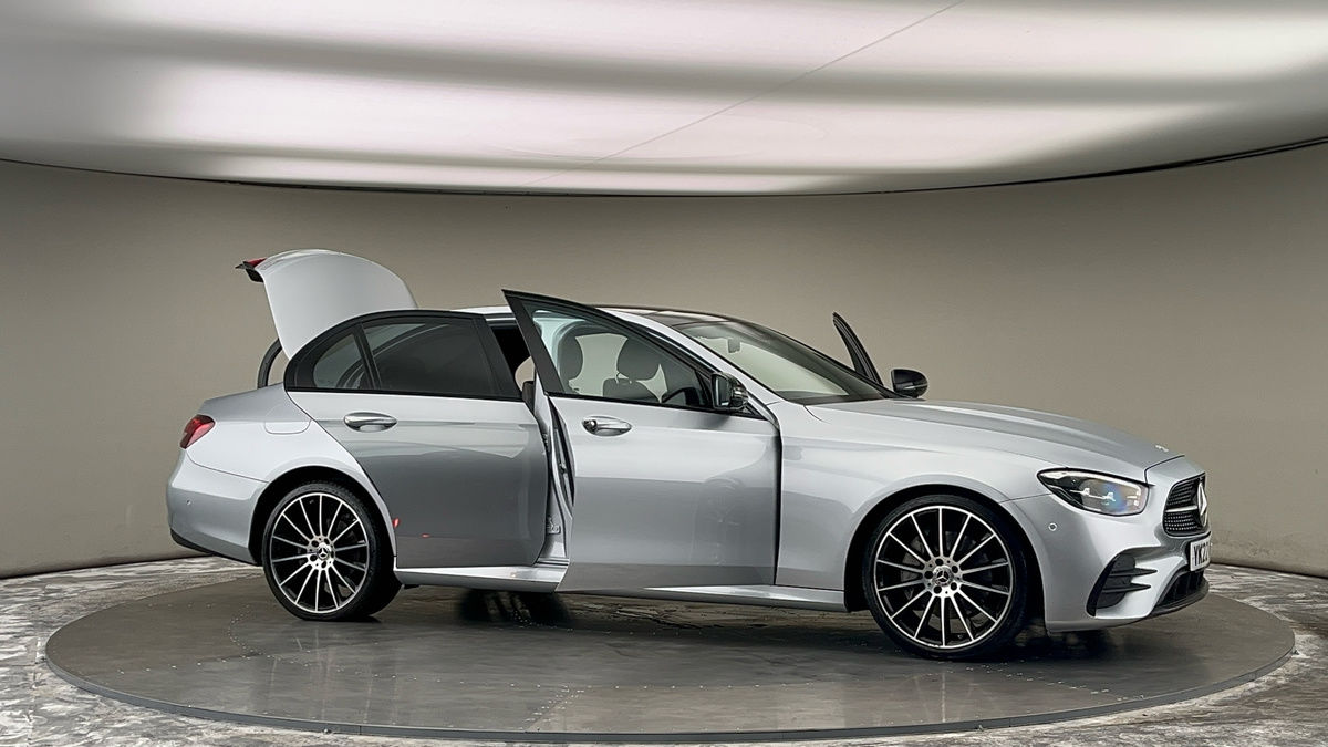 Used Mercedes-Benz E Class 2022 for sale - 76280742: Photo 54