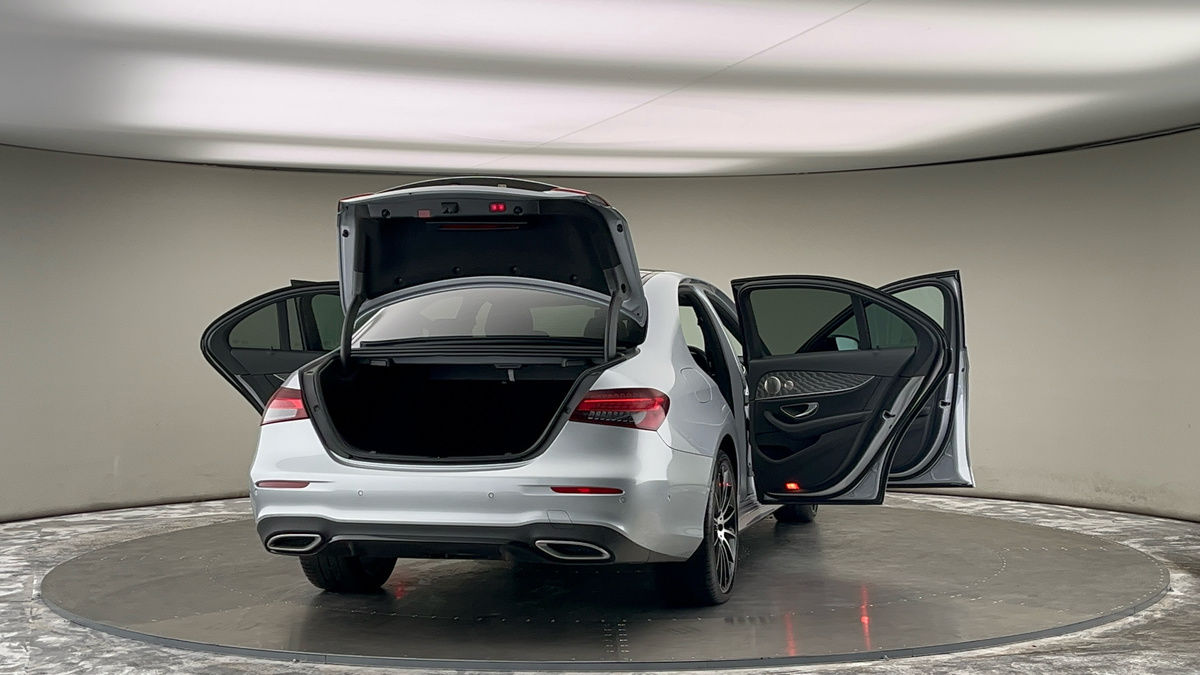 Used Mercedes-Benz E Class 2022 for sale - 76280742: Photo 59