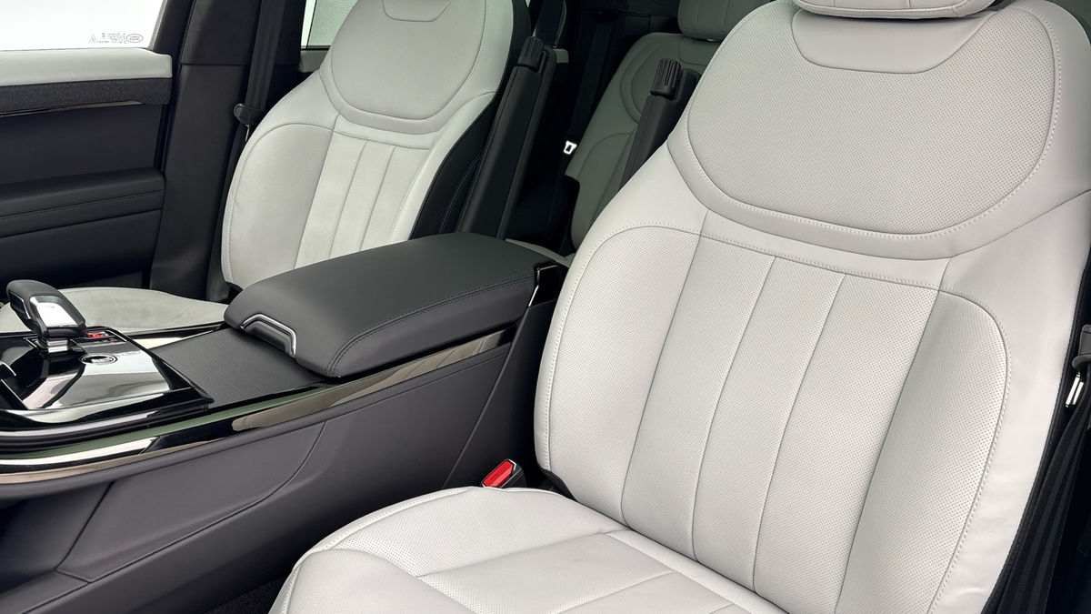 Used Land Rover Range Rover Sport 2025 for sale - 77735430: Photo 7