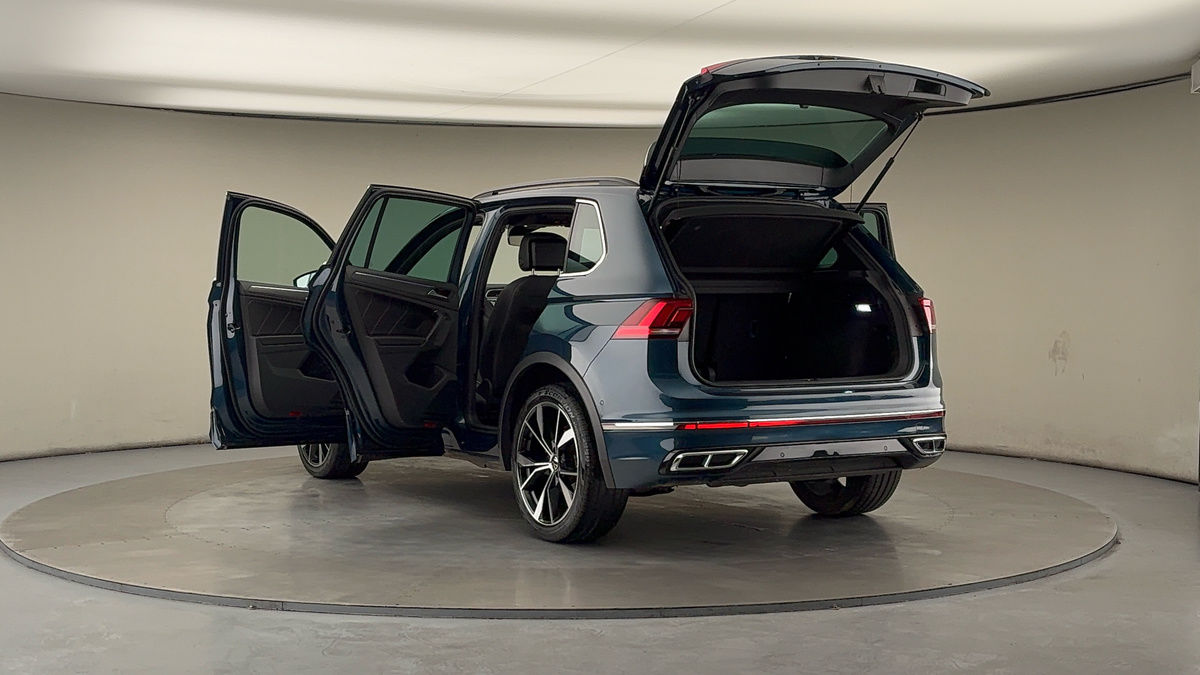 Used Volkswagen Tiguan 2022 for sale - 76784699: Photo 11
