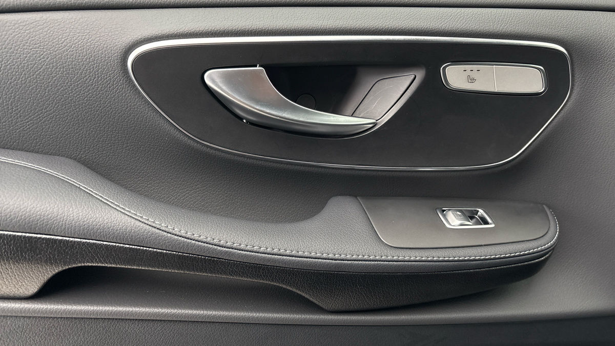 Used Mercedes-Benz V-Class 2025 for sale - 76280808: Photo 19