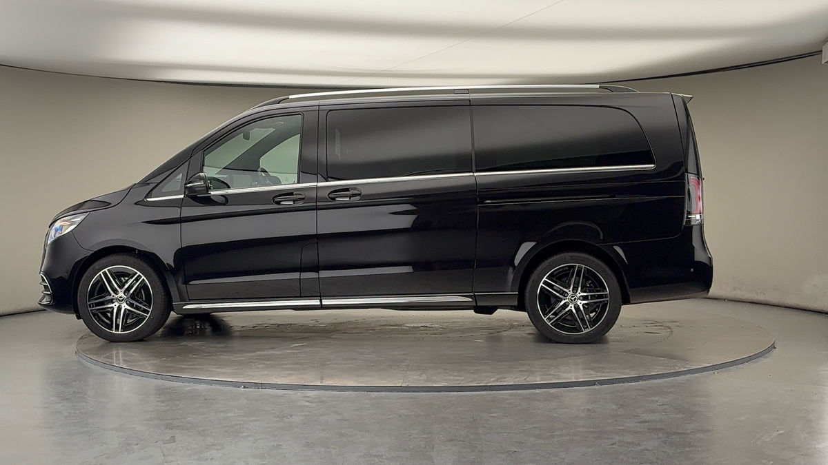 Used Mercedes-Benz V-Class 2025 for sale - 76280808: Photo 27