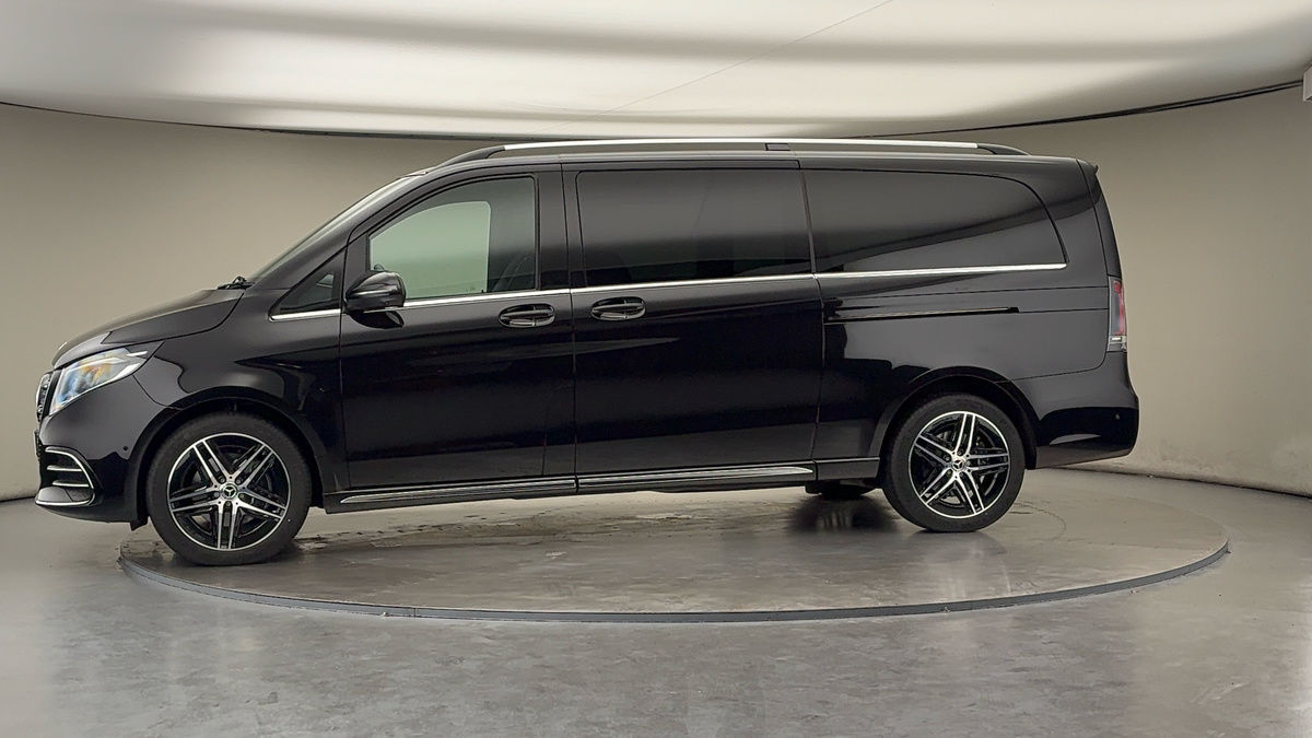 Used Mercedes-Benz V-Class 2025 for sale - 76280808: Photo 28