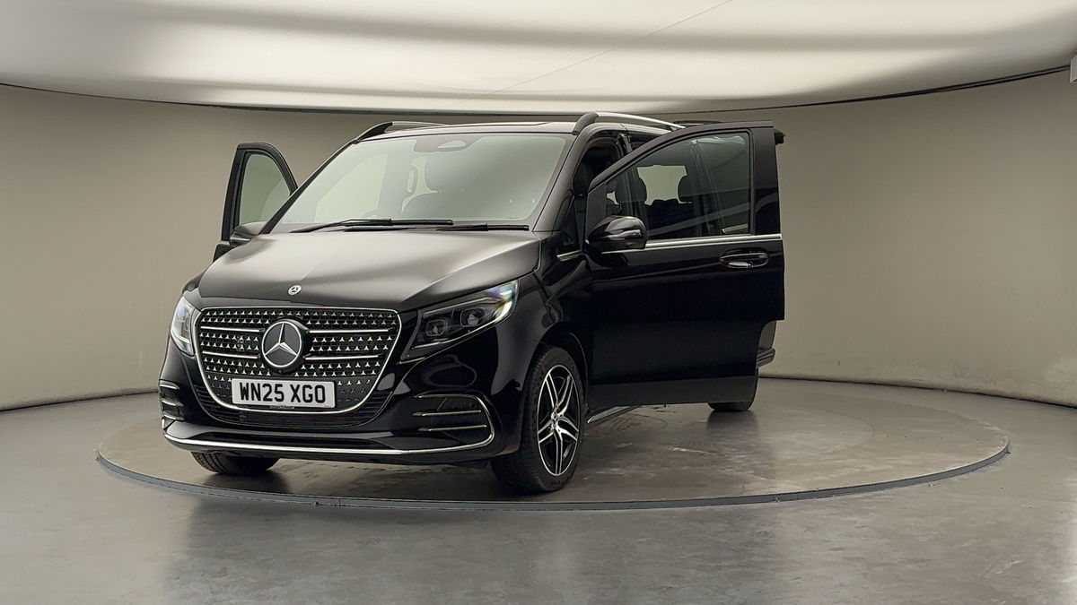 Used Mercedes-Benz V-Class 2025 for sale - 76280808: Photo 50