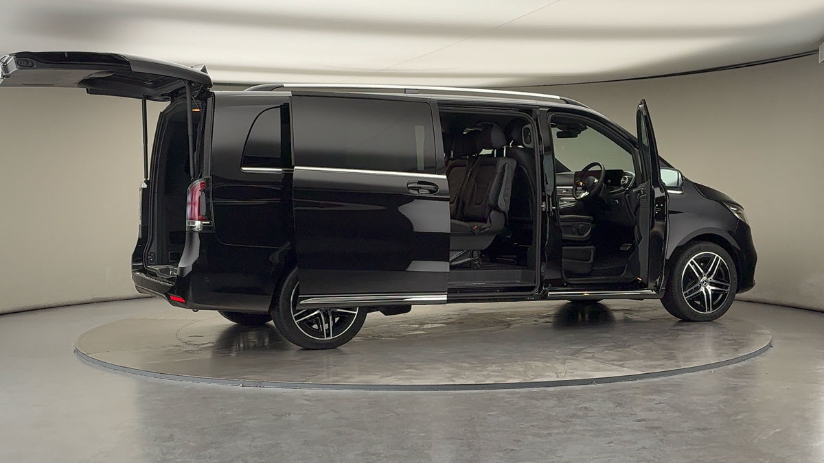 Used Mercedes-Benz V-Class 2025 for sale - 76280808: Photo 57