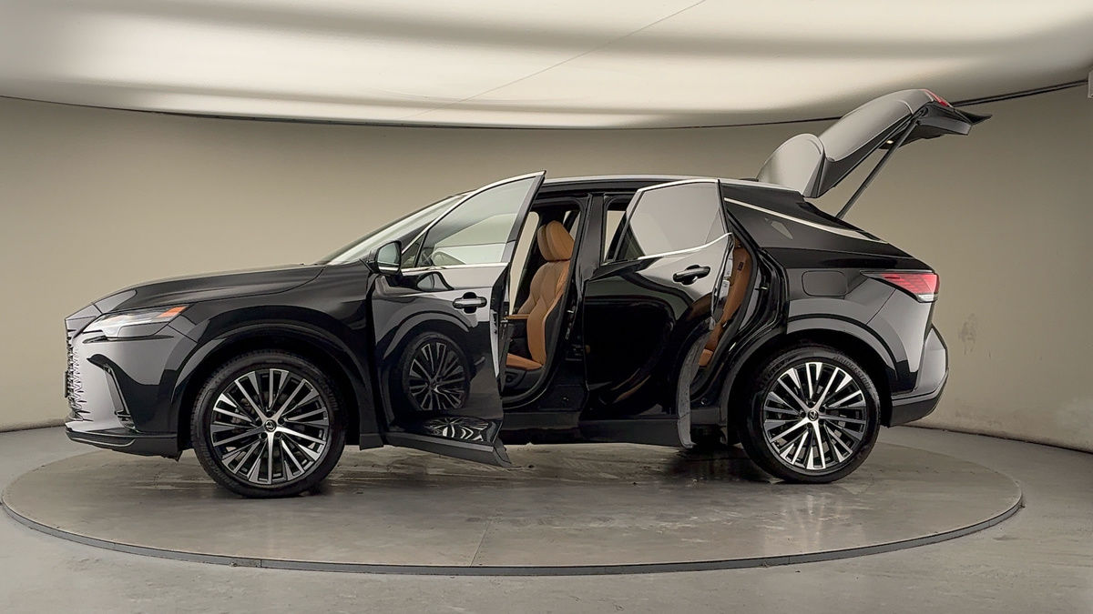 Used Lexus RX 2023 for sale - 77154147: Photo 47