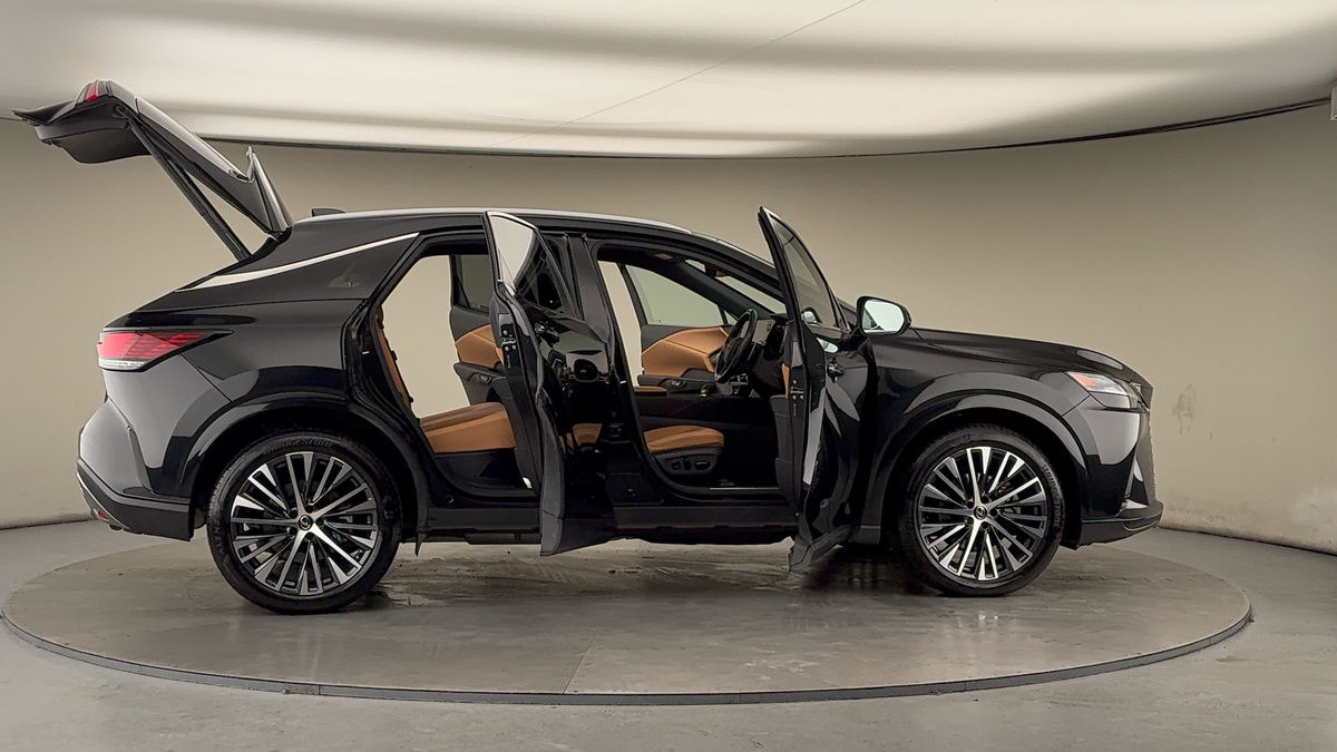 Used Lexus RX 2023 for sale - 77154147: Photo 56