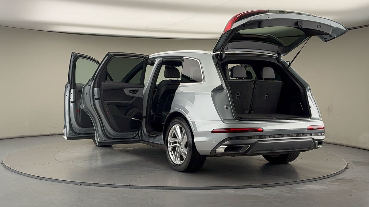 Used Audi Q7 2023 for sale - 77720880: Photo 23