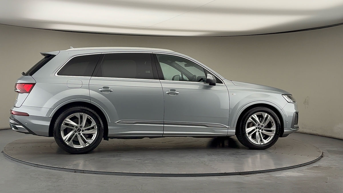 Used Audi Q7 2023 for sale - 77720880: Photo 38