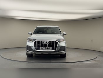 Used Audi Q7 2023 for sale - 77720880: Photo