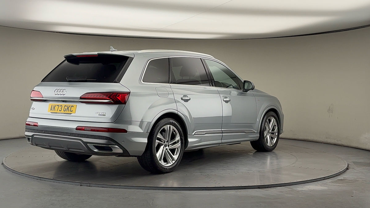 Used Audi Q7 2023 for sale - 77720880: Photo 40