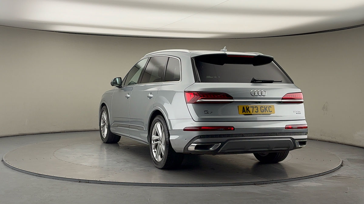 Used Audi Q7 2023 for sale - 77720880: Photo 43