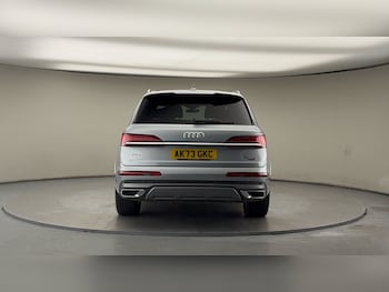 Used Audi Q7 2023 for sale - 77720880: Photo