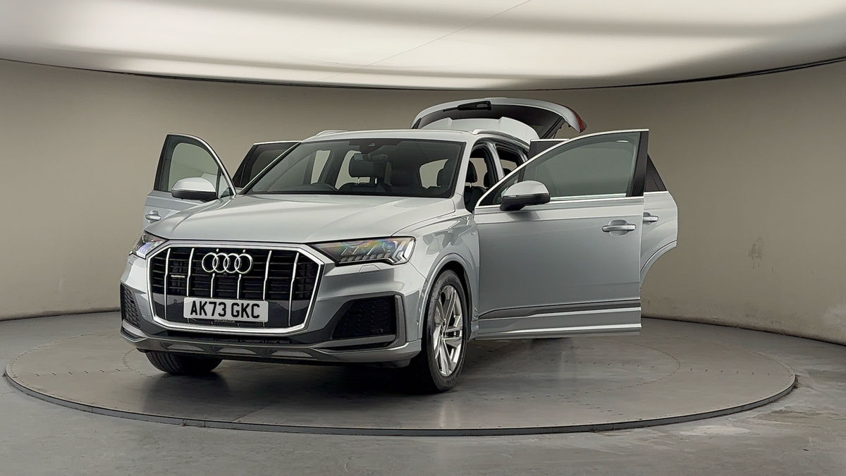 Used Audi Q7 2023 for sale - 77720880: Photo 51