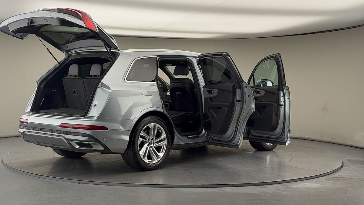 Used Audi Q7 2023 for sale - 77720880: Photo 59