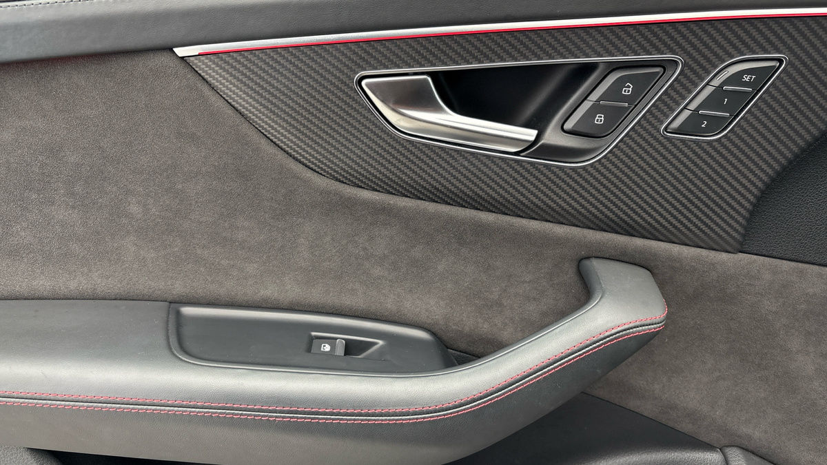 Used Audi RS Q8 2022 for sale - 77342457: Photo 19