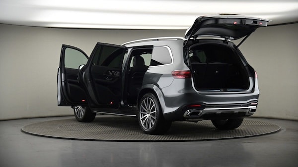 Used Mercedes-Benz GLS 2024 for sale - 75360528: Photo 8