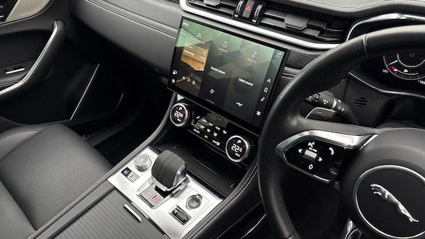Used Jaguar F-Pace 2023 for sale - 76093230: Photo 18