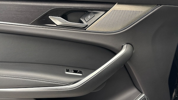 Used Jaguar F-Pace 2023 for sale - 76093230: Photo 19