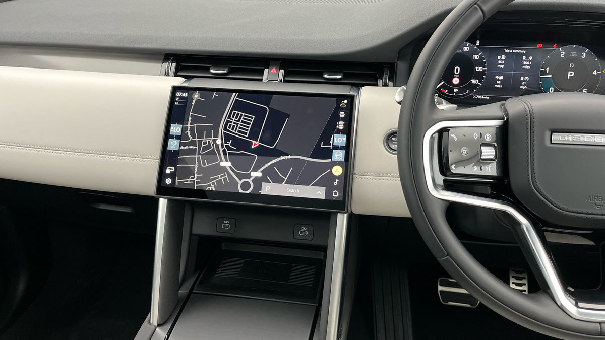 Used Land Rover Discovery Sport 2024 for sale - 75729963: Photo 13