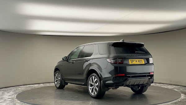 Used Land Rover Discovery Sport 2024 for sale - 75729963: Photo 2