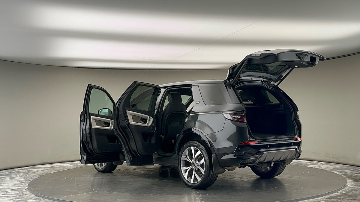 Used Land Rover Discovery Sport 2024 for sale - 75729963: Photo 43