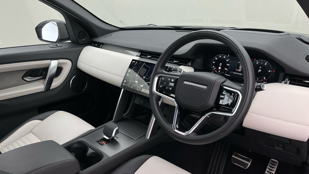 Used Land Rover Discovery Sport 2024 for sale - 75729963: Photo 5