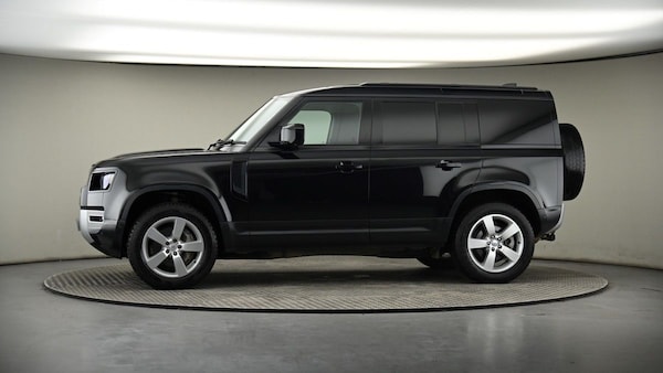 Used Land Rover Defender 110 2022 for sale - 73879697: Photo 35