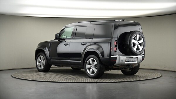 Used Land Rover Defender 110 2022 for sale - 73879697: Photo 38