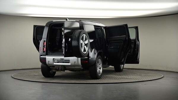 Used Land Rover Defender 110 2022 for sale - 73879697: Photo 55