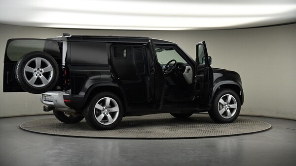 Used Land Rover Defender 110 2022 for sale - 73879697: Photo 57