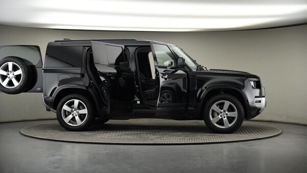Used Land Rover Defender 110 2022 for sale - 73879697: Photo 59
