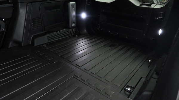 Used Land Rover Defender 110 2022 for sale - 73879697: Photo 5