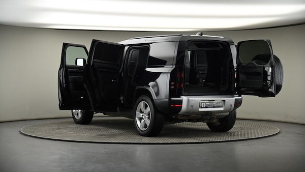 Used Land Rover Defender 110 2022 for sale - 73879697: Photo 8