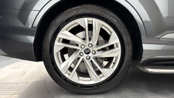 Used Audi Q7 2023 for sale - 76119507: Photo 10